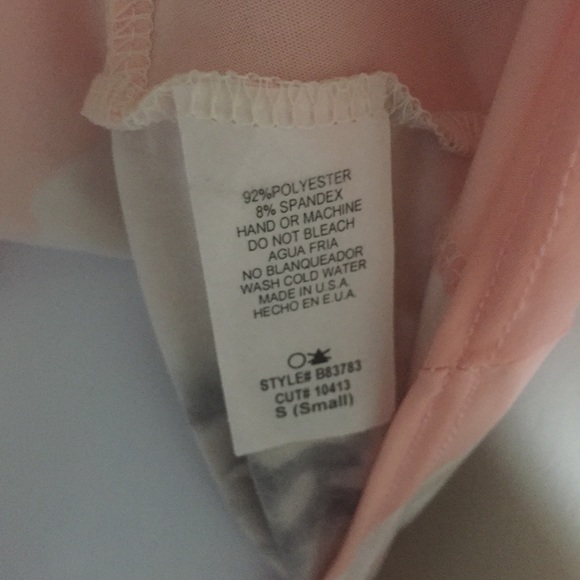 Pink Tunic With Floral Print and Twist Front - Picture 5 of 5